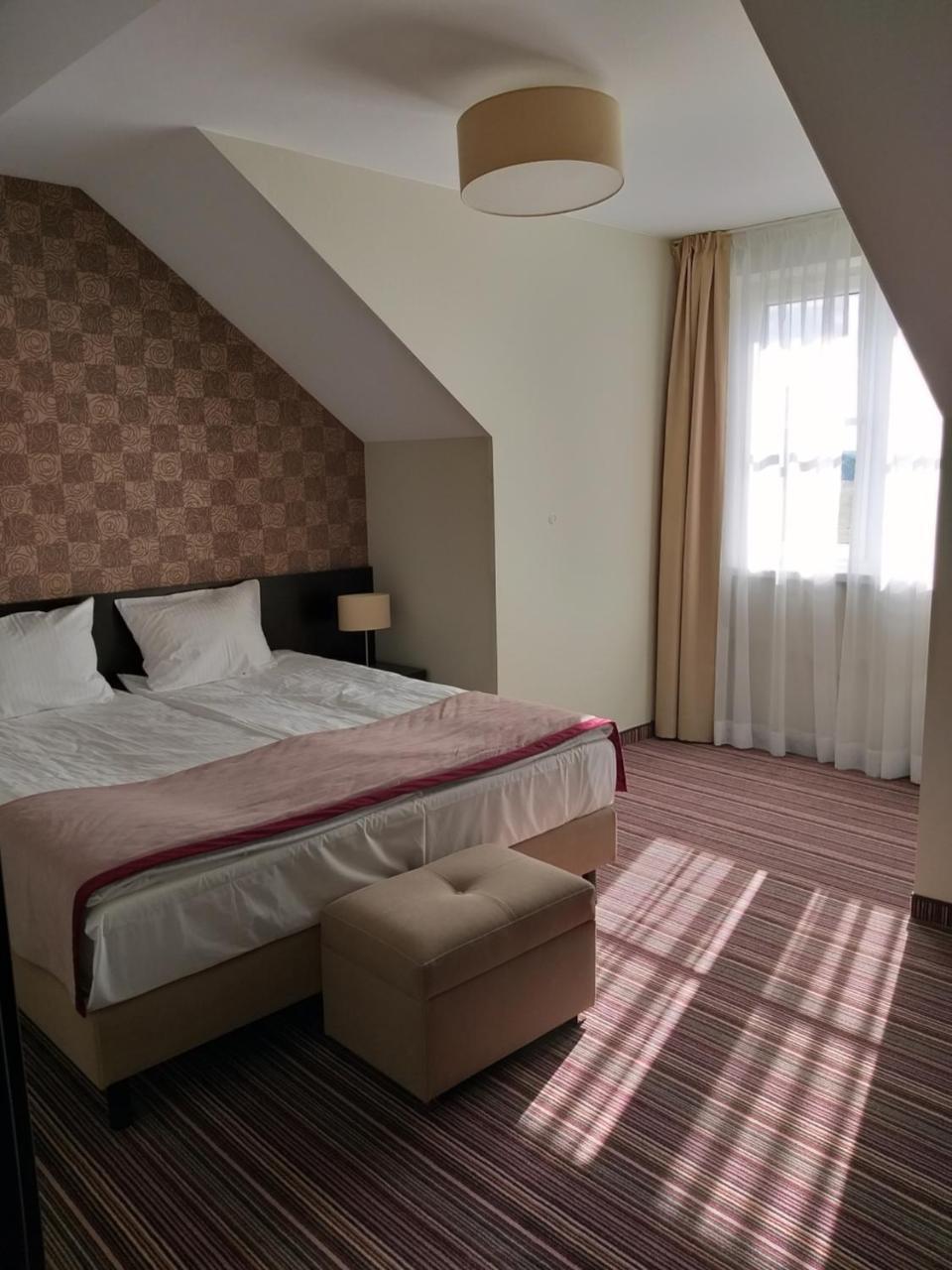 Hotel Weranda Lopuszno Jedle  Экстерьер фото
