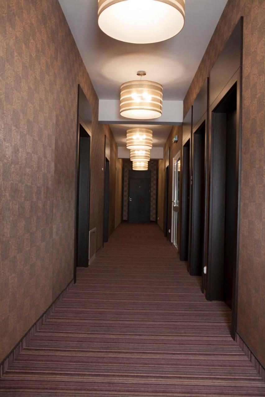 Hotel Weranda Lopuszno Jedle  Экстерьер фото