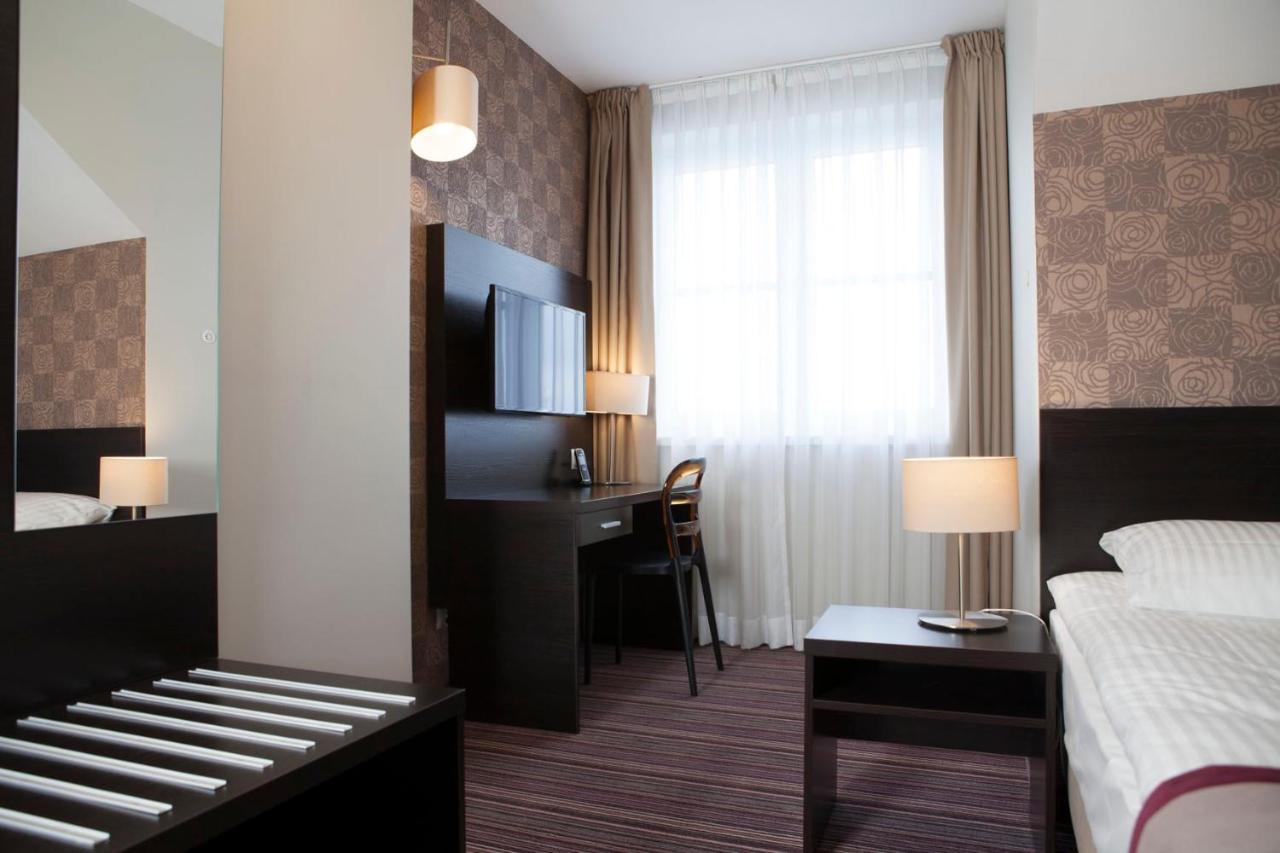 Hotel Weranda Lopuszno Jedle  Экстерьер фото
