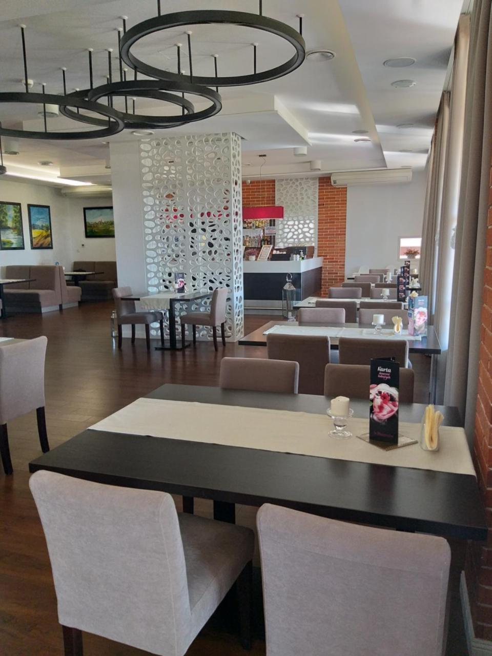 Hotel Weranda Lopuszno Jedle  Экстерьер фото