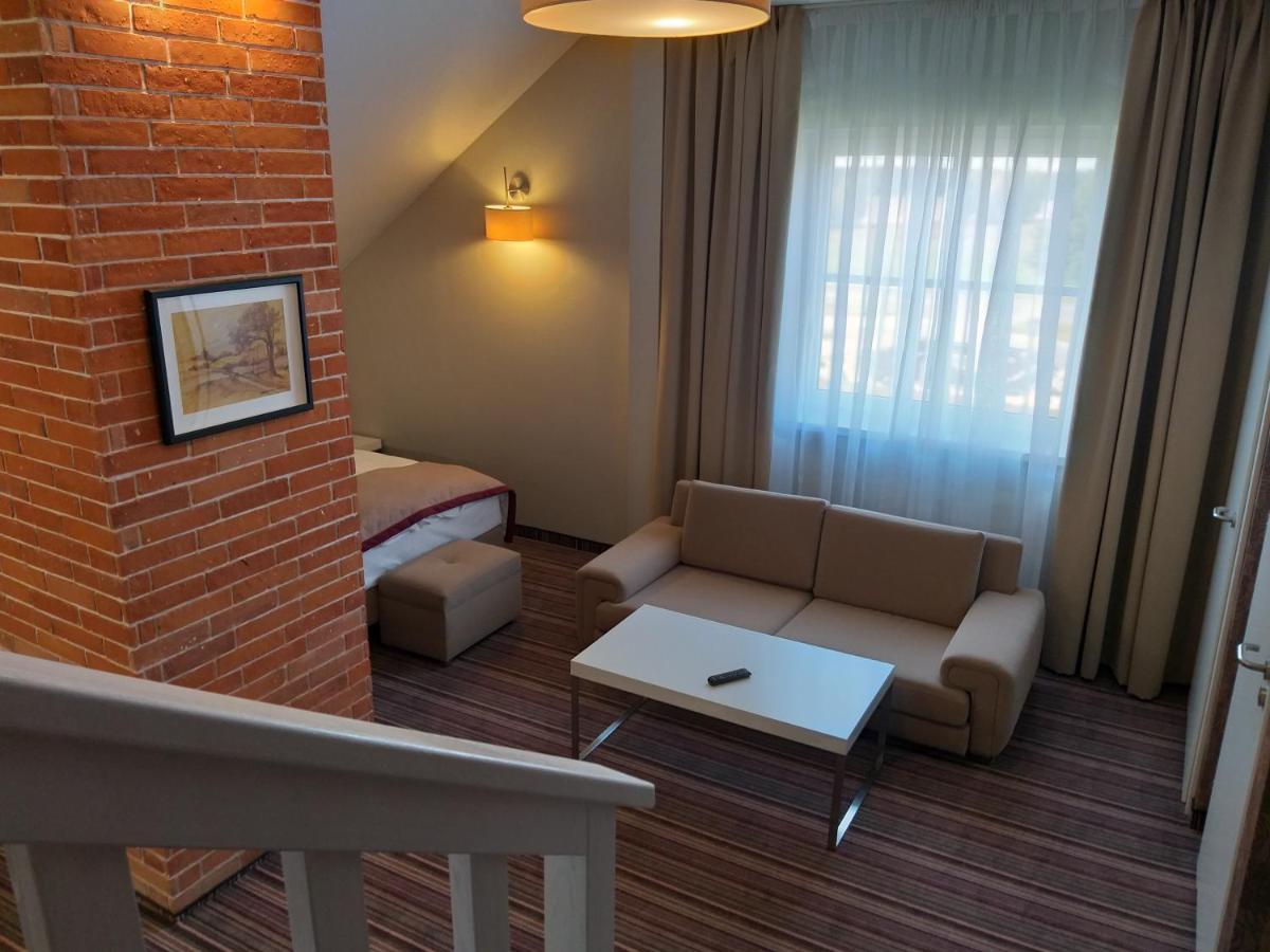 Hotel Weranda Lopuszno Jedle  Экстерьер фото